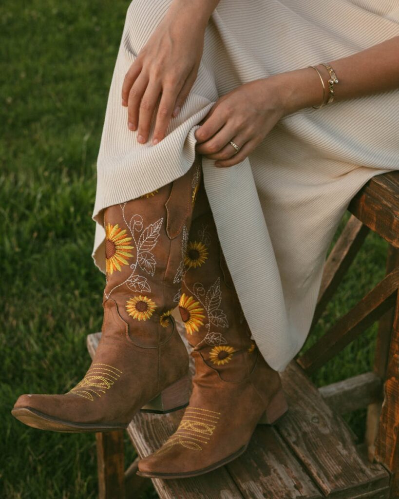 Women Cowboy Boots in Sunflowers